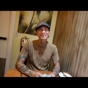 Meet your Posher, Will